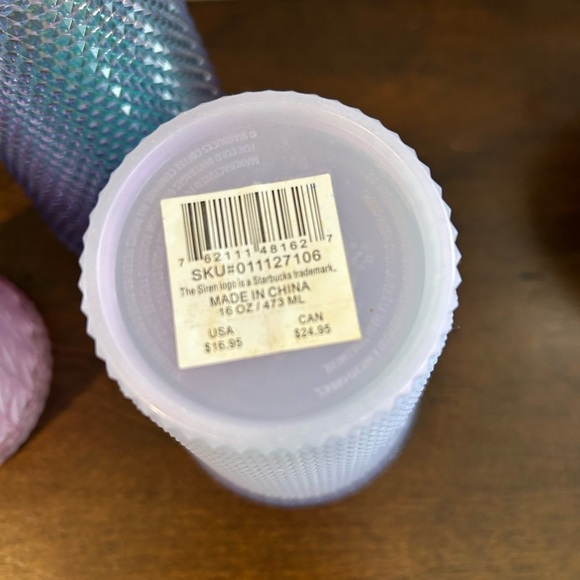 Lot of 3 l6oz Starbucks Cups New-other
1 without Lid 1 Straw only for all three - Picture 8 of 12